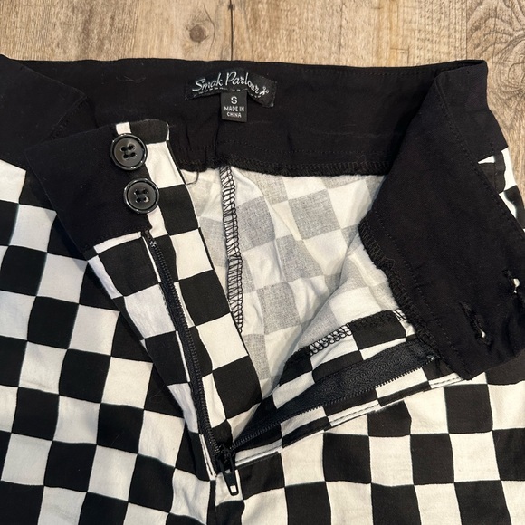 Smak Parlor High Waist Black and White Checkered Ankle Cropped Pants - Picture 4 of 8